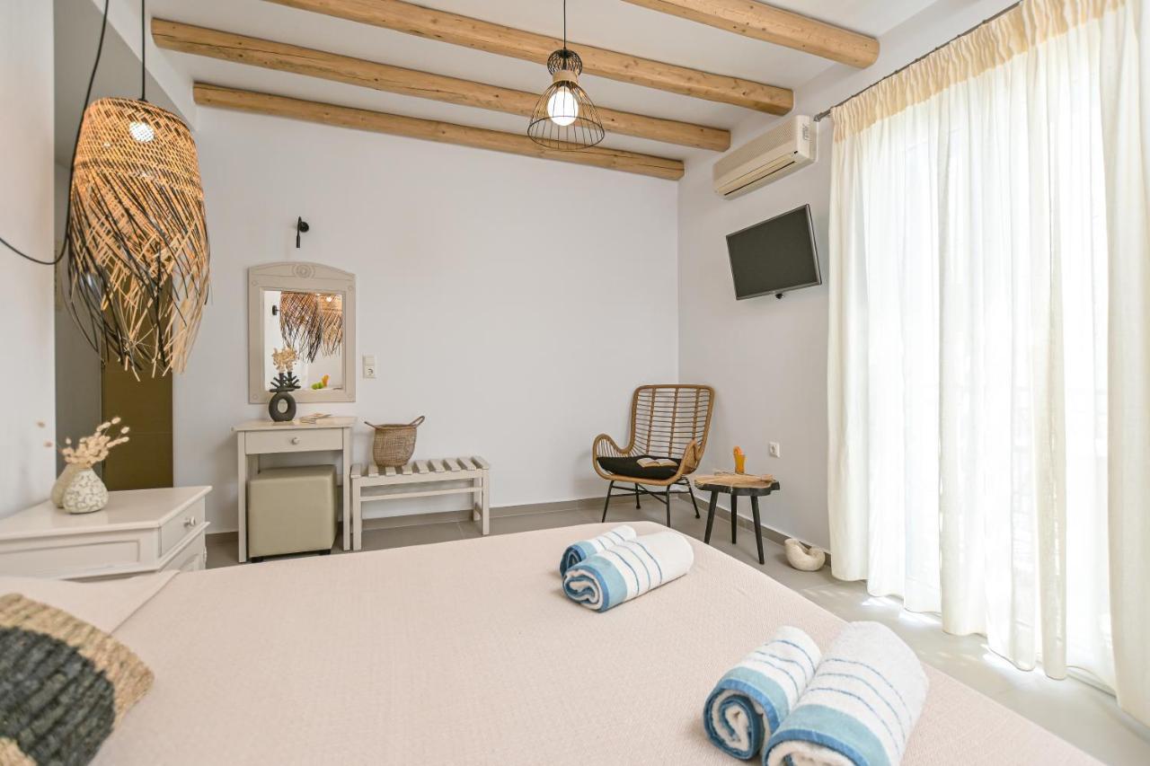 Naxos Blue Sky Hotel Naxos City Exterior foto